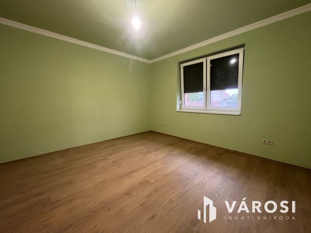 Debrecentől 20 percre Szuper Jó Családi Ház
