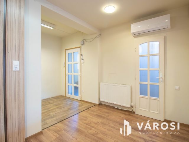 50 m2-es berendezett, klímás iroda kiadó a 18. kerületben