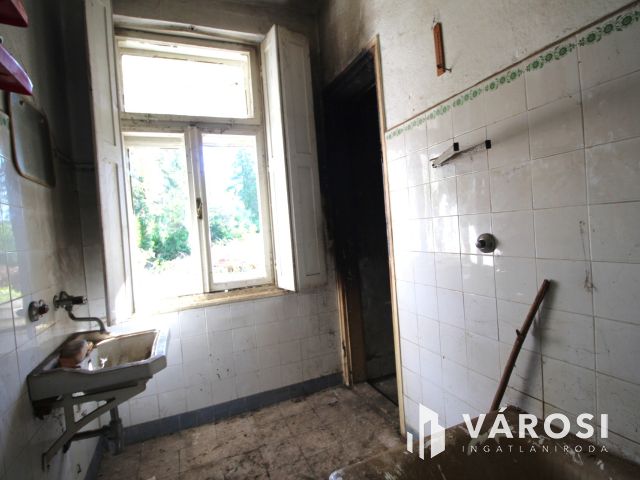 Jó adottságú ház Bükfürdőhöz közel, Bőben